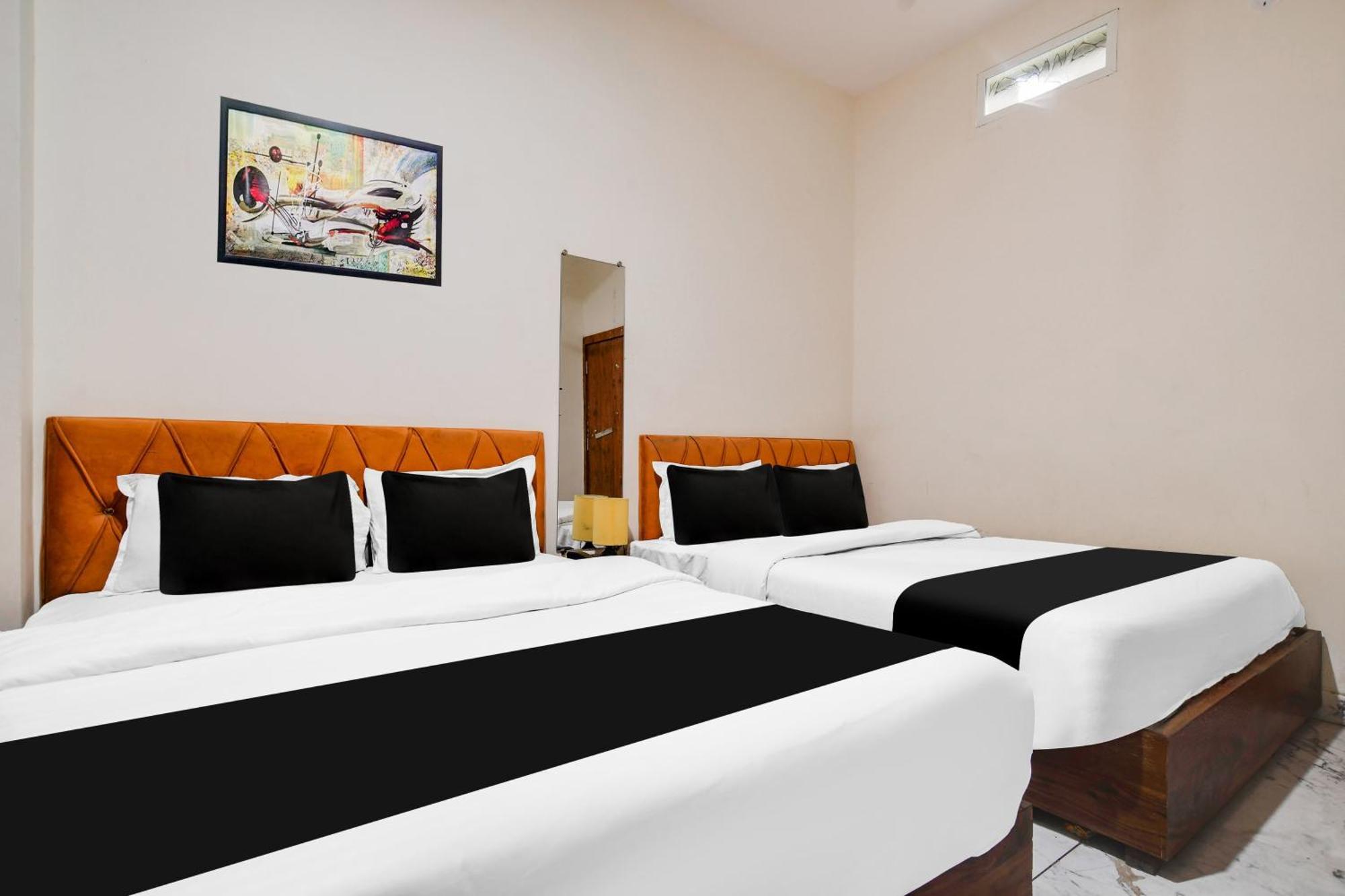 Hotel O Ujjain Near Hari Fatak Exteriér fotografie