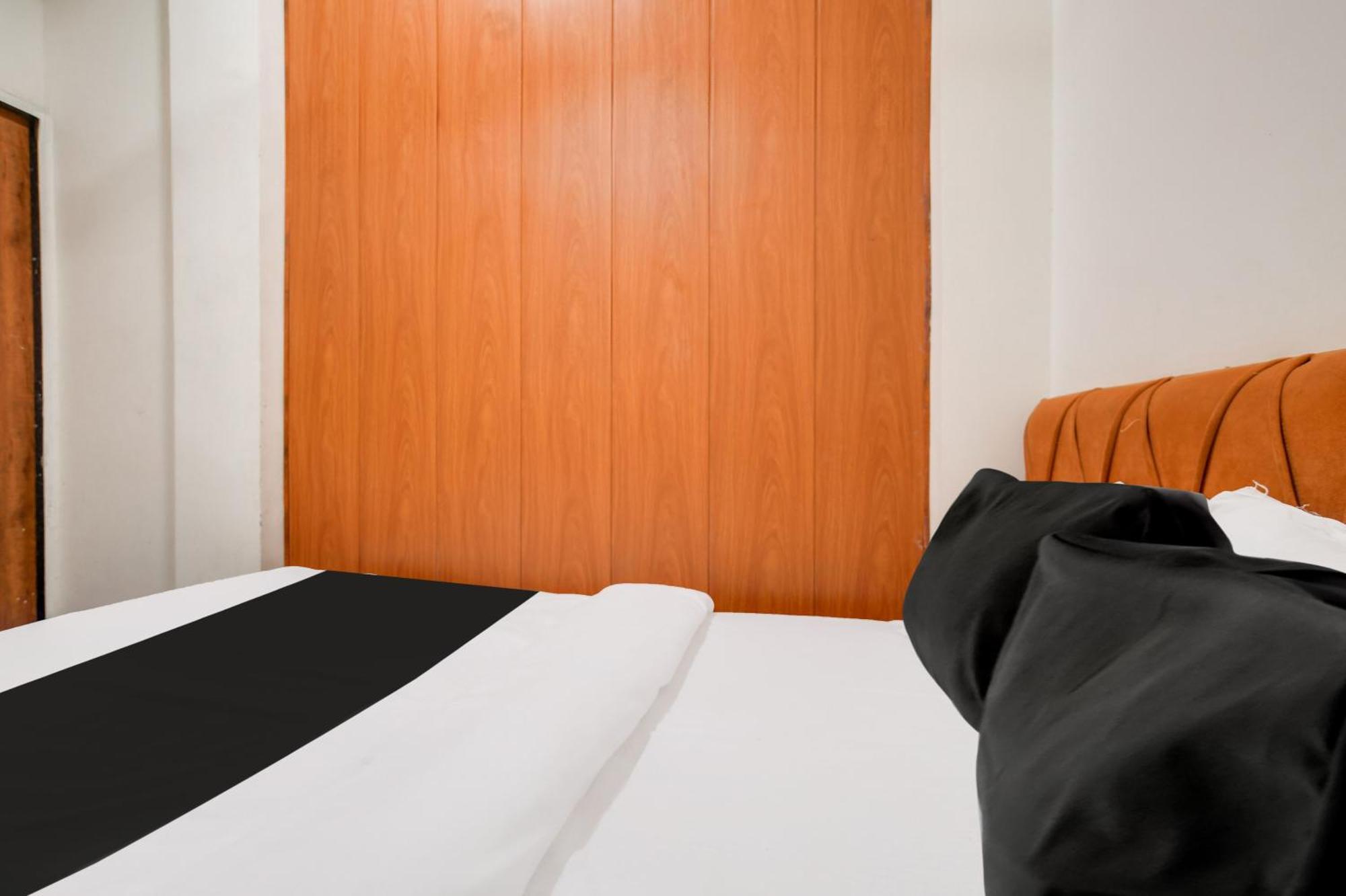 Hotel O Ujjain Near Hari Fatak Exteriér fotografie